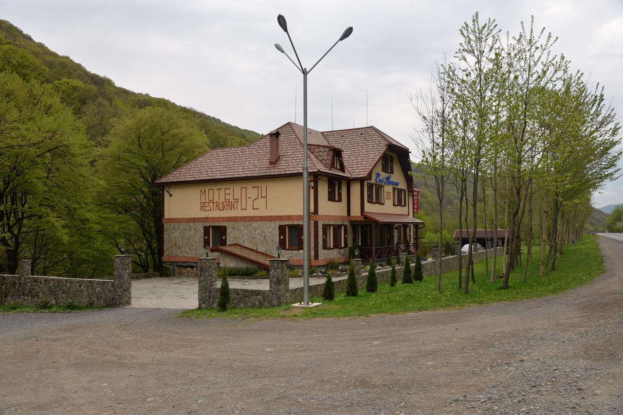 Motel Syni Potoky Swaljawa Exterior foto