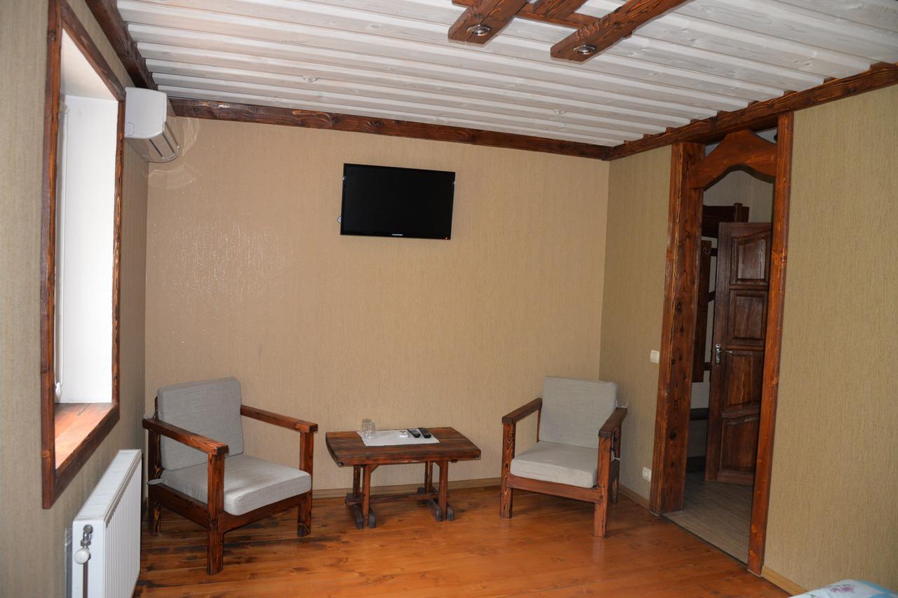 Motel Syni Potoky Swaljawa Exterior foto