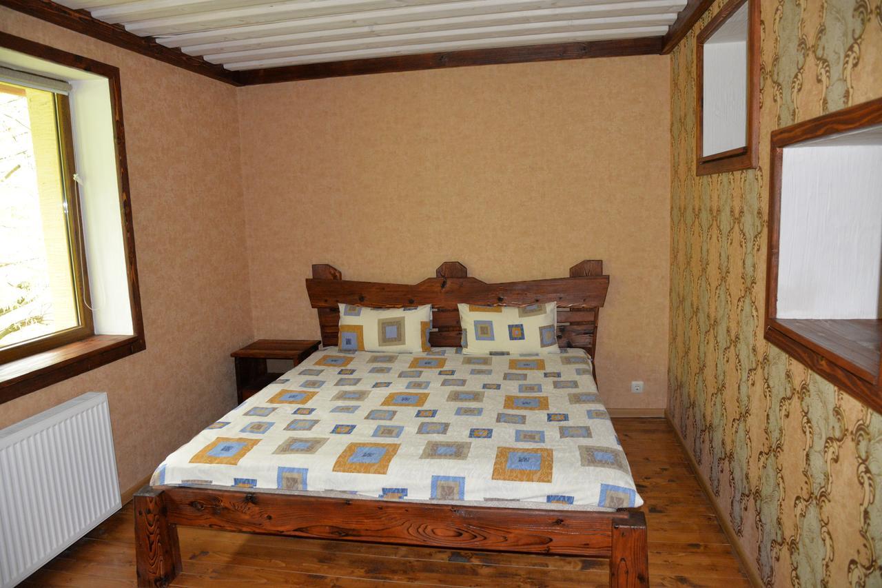 Motel Syni Potoky Swaljawa Exterior foto