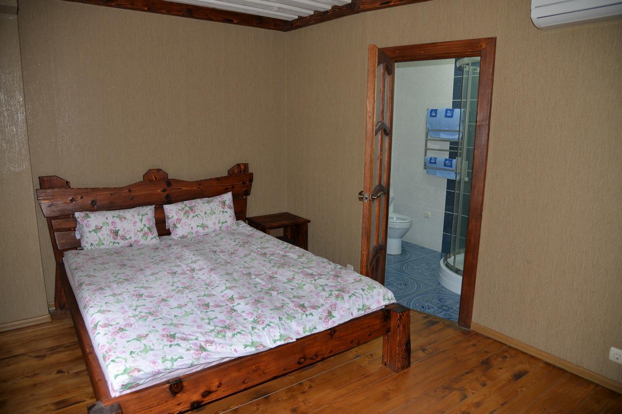 Motel Syni Potoky Swaljawa Exterior foto